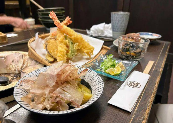 A traditional tempura meal on a  Kanazawa geisha districts tour with dinner experience.